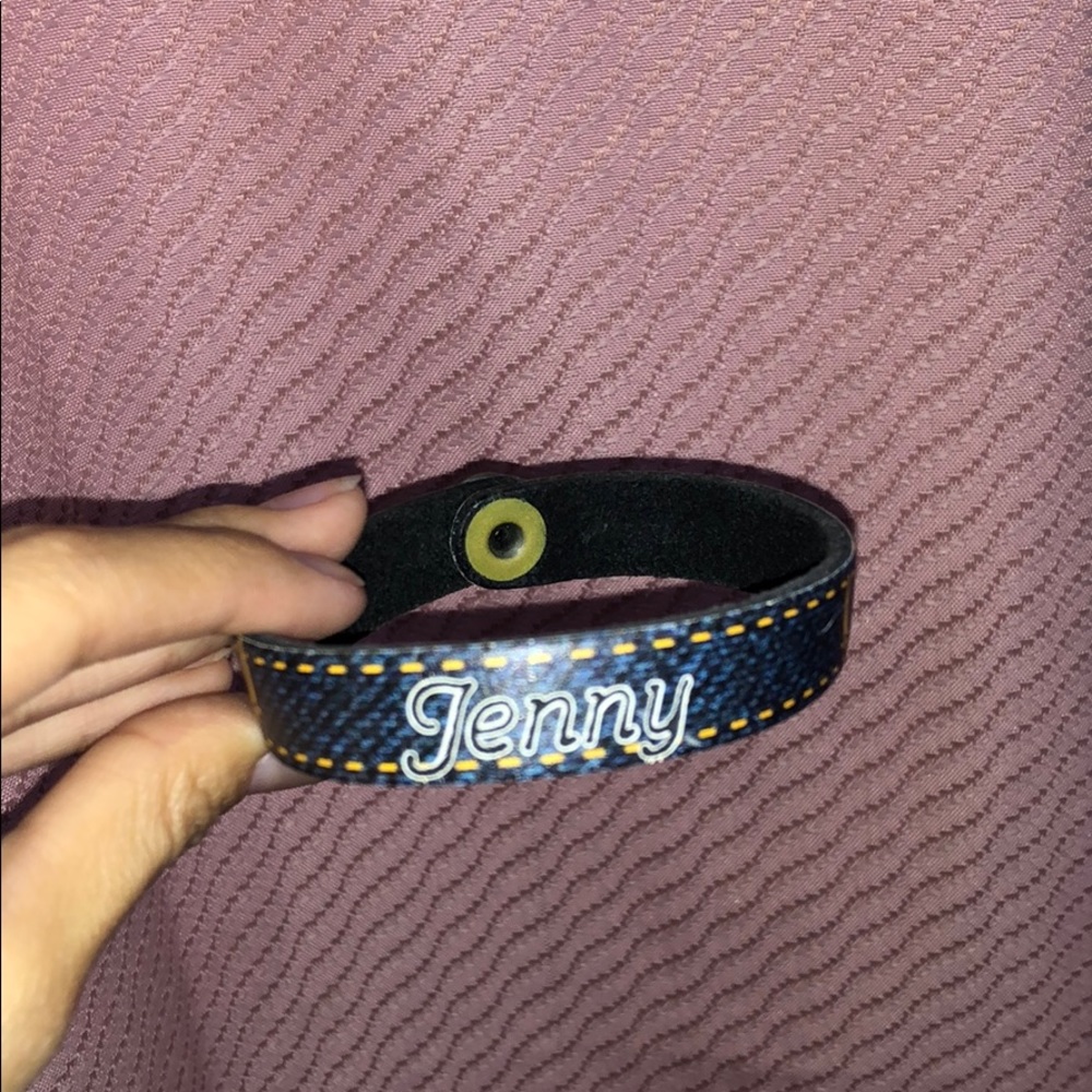 Bracelet